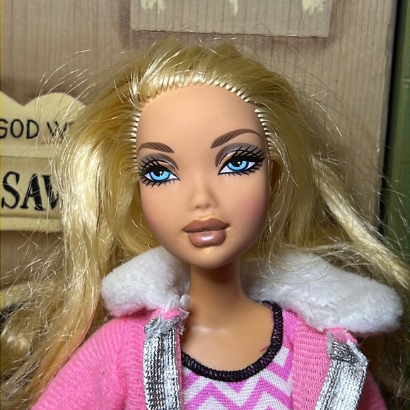 Vintage 1999 My Scene Kennedy Barbie Mattel Doll 12” - Picture 3 of 10